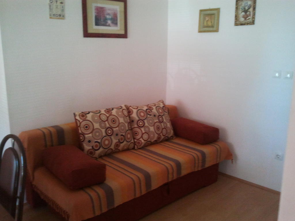 Apartments Villa Nona Umag Oda fotoğraf